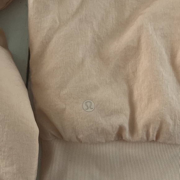 Lululemon Non-Stop Bomber Jacket
Bleached Apricot, Size 4 - Picture 8 of 14